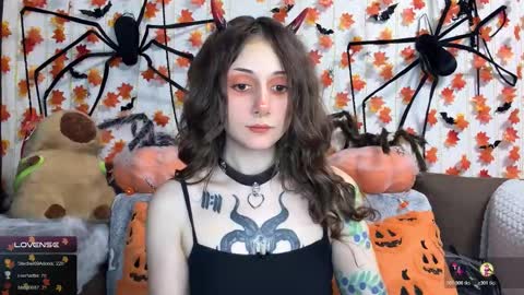 Kate online show from November 24, 8:07 pm