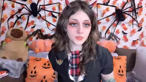 Kate online show from October 6, 6:37 pm