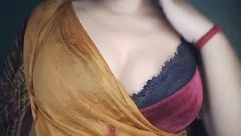 _dreamgirl_0 online show from June 26, 12:10 pm
