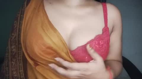 _dreamgirl_0 online show from June 16, 9:35 am