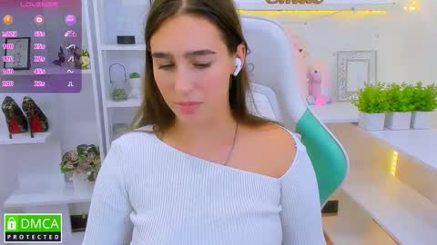 Lizzy  online show from September 8, 9:58 pm