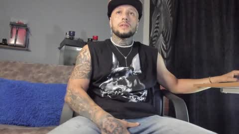 Emilio online show from December 5, 9:55 am