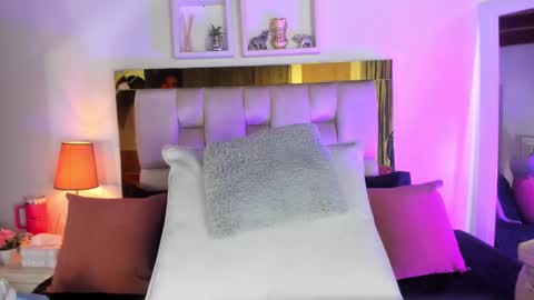 Isabella online show from November 19, 12:59 pm