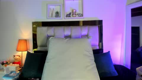 Isabella online show from February 3, 12:09 pm