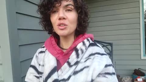 Frankie Rivers allmylinks  online show from March 1, 3:38 pm