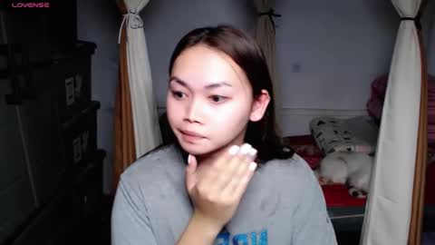 Gigi online show from January 27, 4:52 am