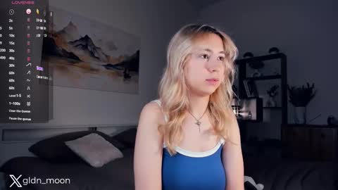 Snapshot of _golden_moon_ chatting on February 23, 2:29 am Rina online show from February 23, 2:29 am