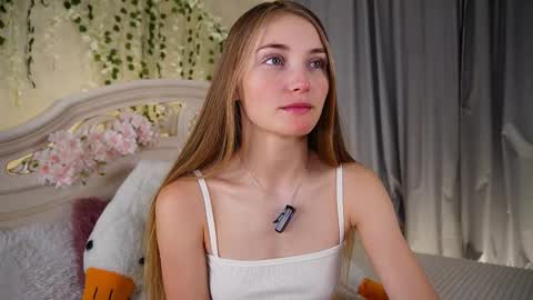 Milly online show from October 11, 2:27 am