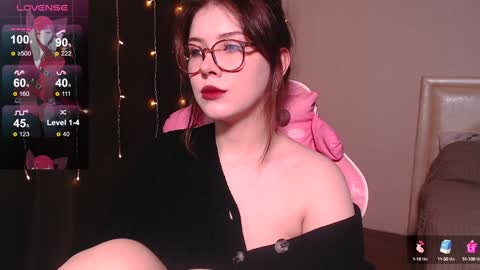 Snapshot of _gummybears_ chatting on December 2, 10:46 am Tori online show from December 2, 10:46 am