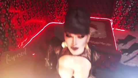 GoDDess  Chloe online show from December 18, 10:30 am