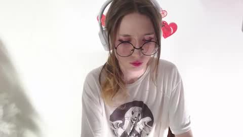 Hannaolotl online show from March 5, 9:51 am