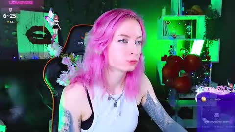 Helen Carter 3  Next stream   2330 MSC online show from February 18, 8:47 pm