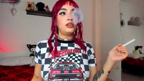 Jenn  online show from December 5, 8:06 pm