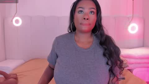 Darlis  online show from February 9, 7:38 pm