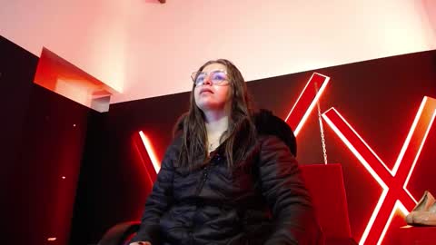 Isa online show from January 7, 11:48 am