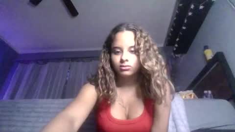 _isabellajules online show from May 26, 3:12 am