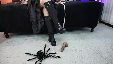 Miss Jade online show from October 10, 11:49 am