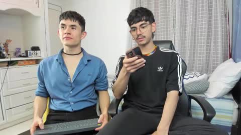 James online show from December 22, 1:34 am