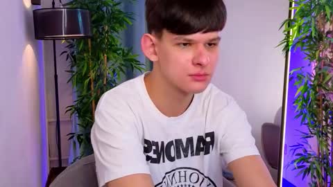 James online show from February 4, 3:38 pm