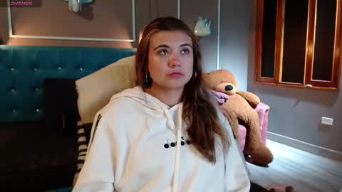 _jeessy online show from September 23, 4:28 am