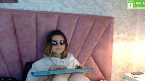 _jeessy online show from February 24, 8:38 am