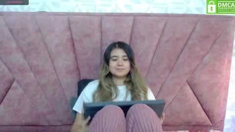 _jeessy online show from March 2, 7:21 am