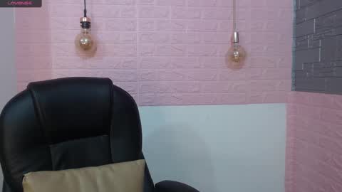 _jeessy online show from February 10, 2:41 am