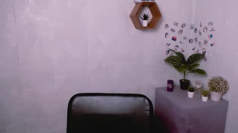 Snapshot of _julianaini_ chatting on September 17, 7:01 am Jolia online show from September 17, 7:01 am