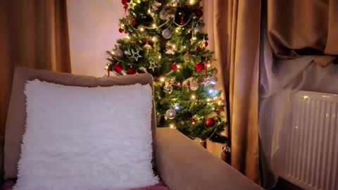 _just_a_simple_girl online show from January 5, 5:27 pm