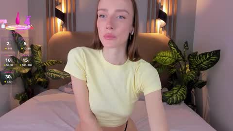 Snapshot of _k2__ chatting on September 17, 7:12 am Kira online show from September 17, 7:12 am
