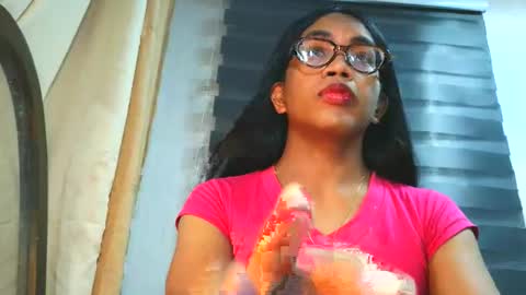 _karie_ online show from June 9, 5:40 am