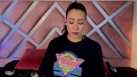 kelly online show from March 21, 1:05 pm