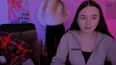 _kellykitten_ online show from January 19, 9:52 am