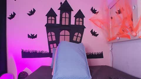 Kendall online show from October 15, 12:06 pm