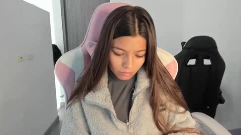 khloe sweet online show from October 16, 2:17 pm