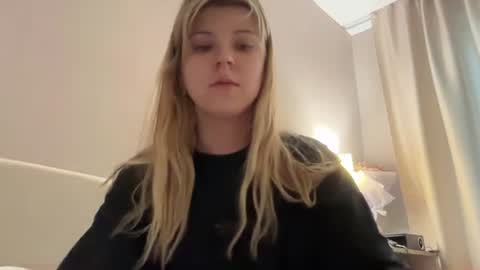 Molly   Emily online show from July 27, 12:35 pm