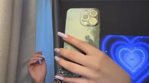 Molly   Emily online show from July 22, 4:31 pm
