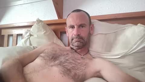 Kiwi online show from March 27, 10:44 pm