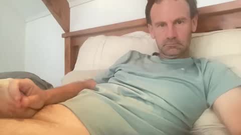 Kiwi online show from March 2, 11:33 pm