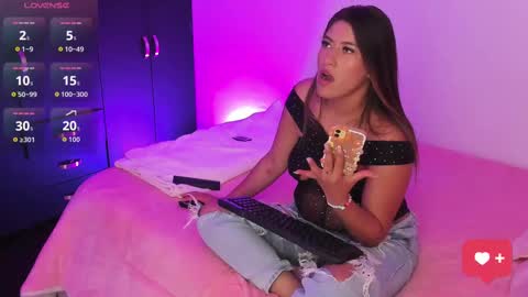  kloee  online show from September 11, 9:16 pm