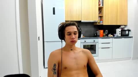 Kurt online show from November 1, 7:24 pm