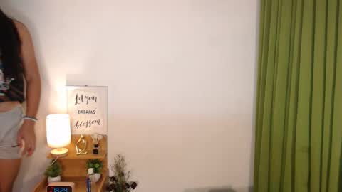 Kylie online show from February 26, 11:24 am