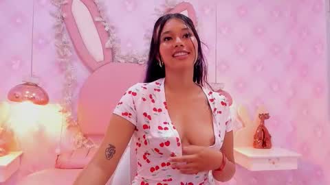  Lia Swan  online show from October 18, 4:49 am