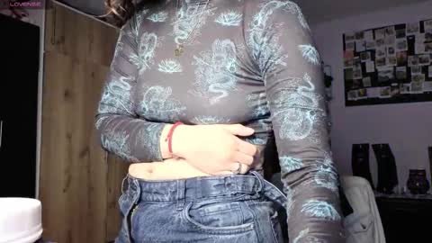 Lindasy online show from February 16, 4:54 am