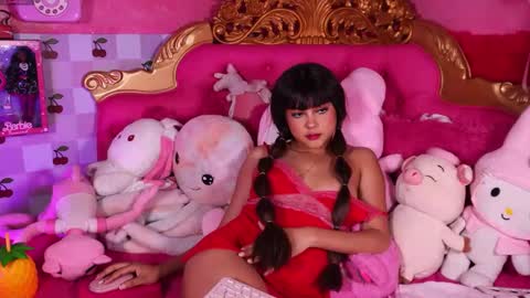 _little_glrl_ online show from February 24, 12:08 pm