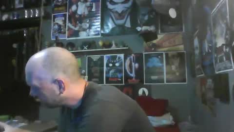 That guy online show from October 3, 12:53 am