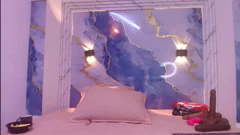 Lorrayne online show from October 17, 12:09 pm