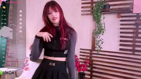 _lucystars online show from November 17, 2:19 pm