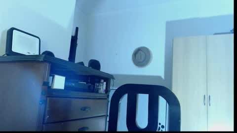 _lunagold_ online show from February 23, 10:56 pm