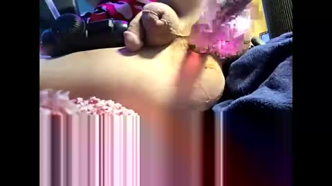 _luvtobefucked_ online show from January 16, 9:40 am